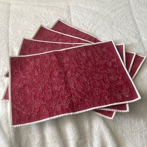 Kohl’s Red Floral Table Placemats set of 4